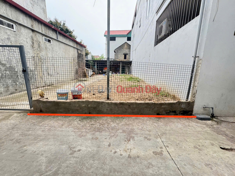 Land for sale in Chi Dong village, Quang Minh commune, Me Linh. Near big market. Near Quang Minh industrial park. Vietnam, Sales, đ 3.2 Billion