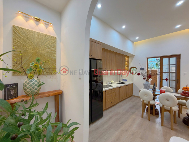 ► Gần MT Phan Thanh, 75m2, 2 tầng mới tinh, 4PN, Chill mọi góc cạnh, 5.x tỷ Việt Nam | Bán đ 5,96 tỷ