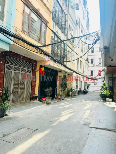 bán nhà Ngọc Thuỵ, 3 ngủ khép kín, trong đê, ôtô đỗ cửa, chỉ 8.6 tỷ Niêm yết bán