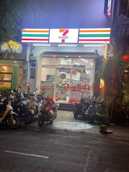 Cửa hàng tiện lợi 7 Eleven - 68 Ngô Đức Kế (7 Eleven convenience store - 68 Ngo Duc Ke) Quận 1 | ()(1)