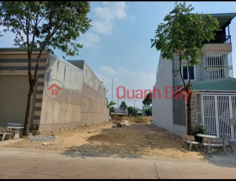 Stuck with money, it is necessary to sell a 350m2 plot of land in the center of Ben Cat city _0