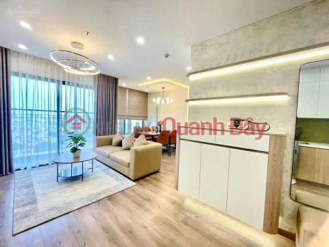 I am the owner selling a 2-bedroom apartment, 64m2, with beautiful interior and lake view, for 5.5 billion VND at Imperia Smart City. _0