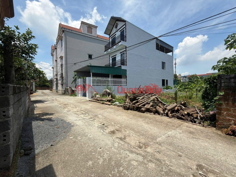 OWNER NEEDS TO SELL 75M2 LAND LOT AT TRAN PHU-CHUONG MY-HANOI Sales Listings