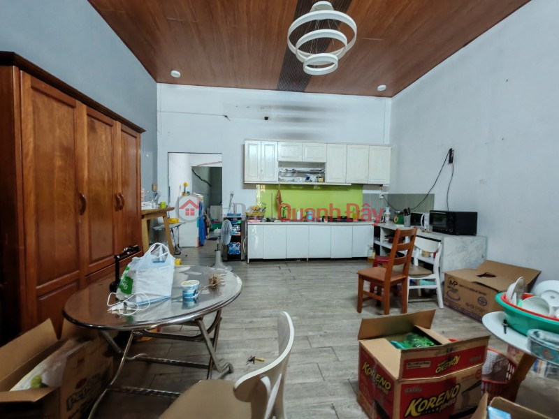 ► Mặt tiền Lê Thị Tính gần Điện Biên Phủ, 90m2, ngang 5m, C4, 4.x tỷ Việt Nam Bán đ 4,7 tỷ