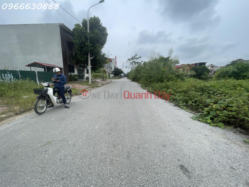 Land on Ly Thai To Street, Tuyen Quang City Very good area for living or doing business Frontage 5m x23m, Vietnam, Sales ₫ 3.3 Billion