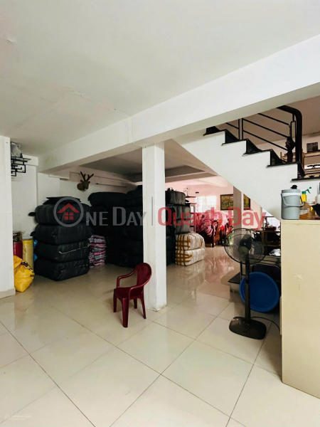 đ 9 tỷ | Nhà 2 mặt tiền hẻm xe hơi Tân Bình, ở ngay!