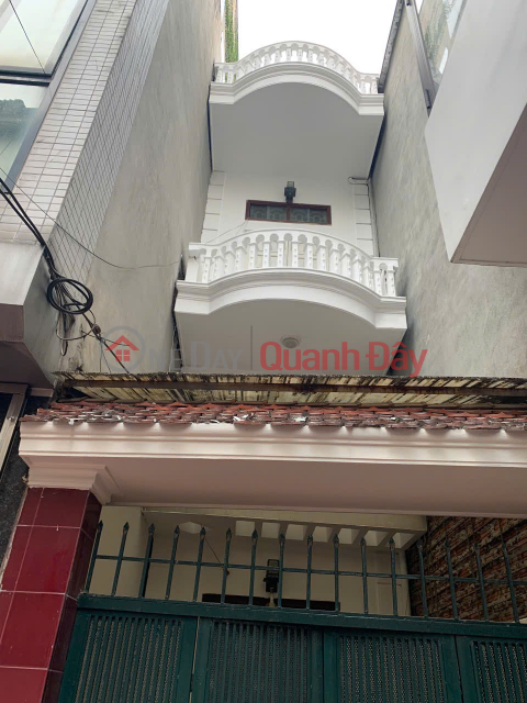 Cho thuê nhà Phố Chính Kinh, 43m2 x 2.5 tầng, 2 ngủ, 2 vệ sinh, 11 Triệu _0