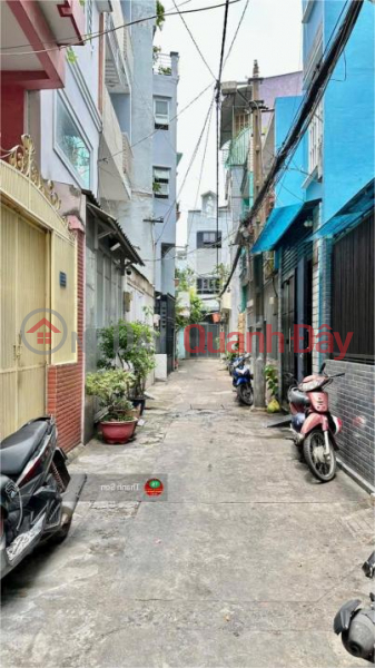 đ 8,5 tỷ, Bán nhà hẻm 4m Lý Thái Tổ, Q.10, sát MT, 8.x tỷ!