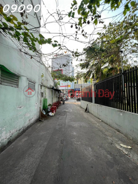 đ 3.99 Billion | New house Phan Dinh Phung Car Alley is for rent 12 million, only 3.99 billion VND