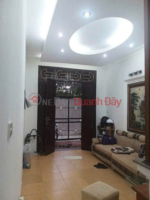 Cho thuê nhà nguyên căn ngõ 112 phố Nam Dư, 38m2, 3 tầng, 3 phòng ngủ, 3 WC, 7 Triệu _0