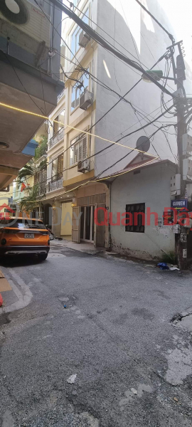 Property Search Vietnam | OneDay | Residential Sales Listings | Class of beautiful house in Cau Giay 40m2 x 5T, Thong alley, close to cars, Thong floor, business area is 5 billion.