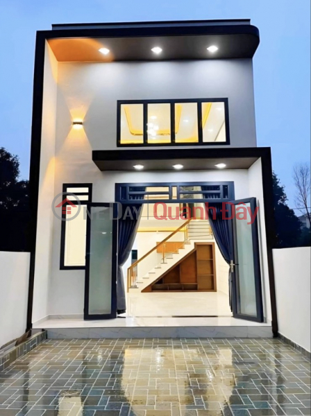 Urgent sale of Thanh Phu house near the market, pay 300 million and have your own book house Sales Listings