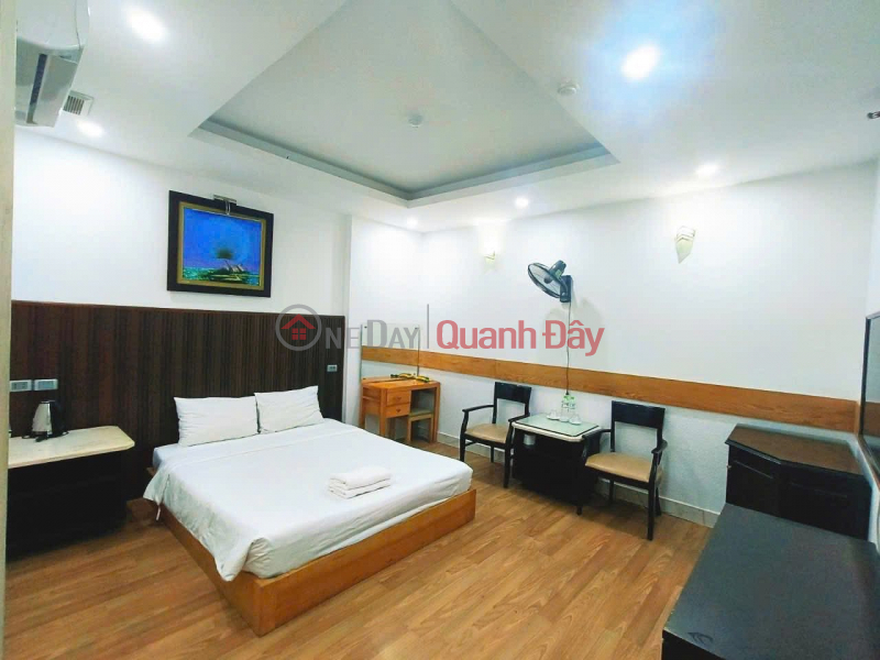 Hotel for sale on the street front in Hang Bong area, 115m2, 8 floors with elevator, 4m frontage, 70.5 billion Sales Listings