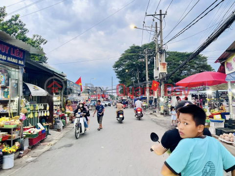 Bán Đất Ngay Chợ Hóa An Biên Hòa Mặt Tiền 10m Phù Hợp Nhiều Mục Đích _0