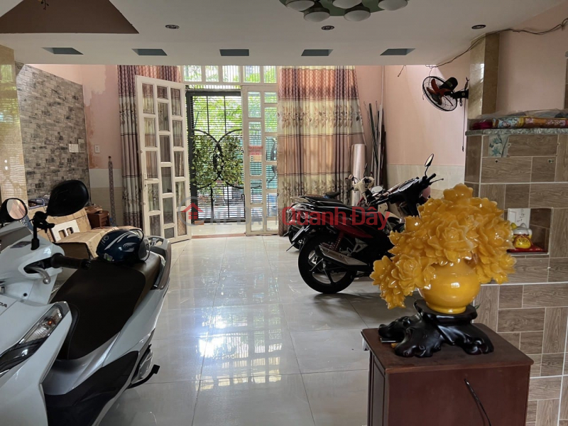 HOUSE FOR SALE - AU CO - TAN BINH - 2 SIDES OF HOUSE - 59M2 - 5 storeys - Width 5.5M - 7.85 BILLION Sales Listings