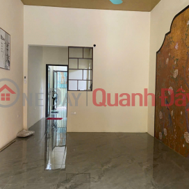 HOUSE FOR SALE C4 VIET HUNG DONG ANH - CAR PARKING AT DOOR - OVER 3 BILLION _0