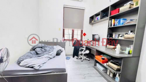 CHỈ 360 TRIỆU M CÓ NGAY BT QUÁN THÁNH 100M 4 TÀNG MẶT TIỀN 5.5M 3 THOÁNG GÀN HỒ GIÁ 36 TỶ 0878168006 _0
