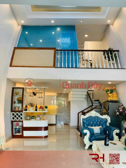 Owner rents out entire house with 4 bedrooms on Pham Van Chieu street, 17 million _0