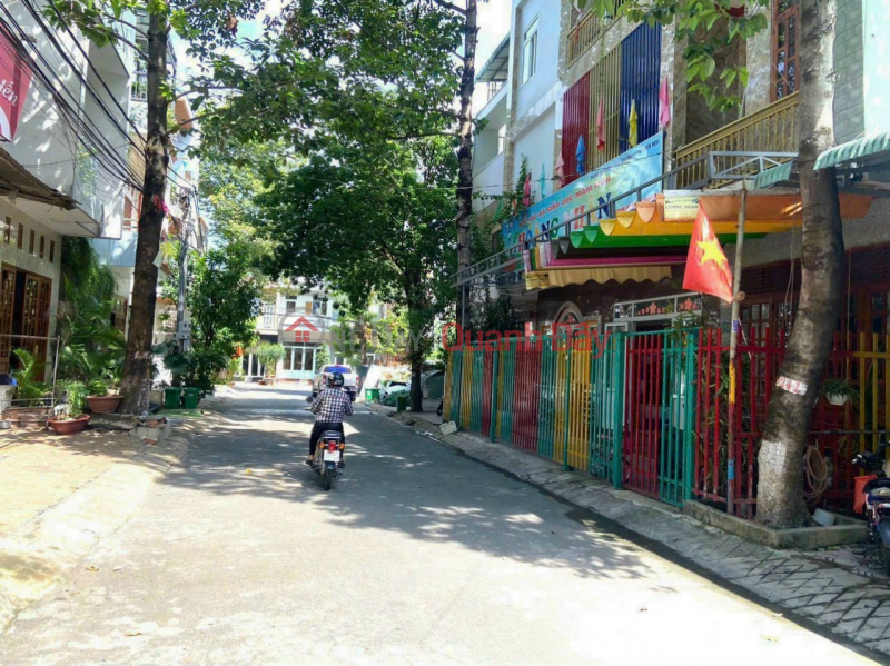 đ 3.9 Billion, House for sale with 1 ground floor and 1 mezzanine, Dinh Thuan residential area, chess board asphalt road, price only 3 billion 9