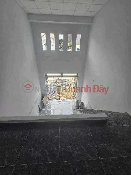 DT: 4x33= 132m² - 2 Tầng, Hẻm 6m Thông, BHHB, Bình Tân Sales Listings