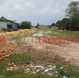 Urgent sale of very beautiful plot of land frontage of DT 821 street, Loc Giang commune, Duc Hoa district, Long An province _0
