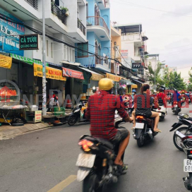 Bán gấp nhà sổ hồng đường Phạm Văn Bạch,quận Tân Bình thuận tiện kinh doanh buôn bán _0