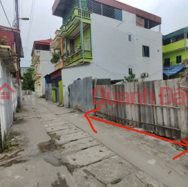 Land for sale in Gia Tan village, Quang Minh, Me Linh. Main village axis, near Vo Van Kiet street. _0