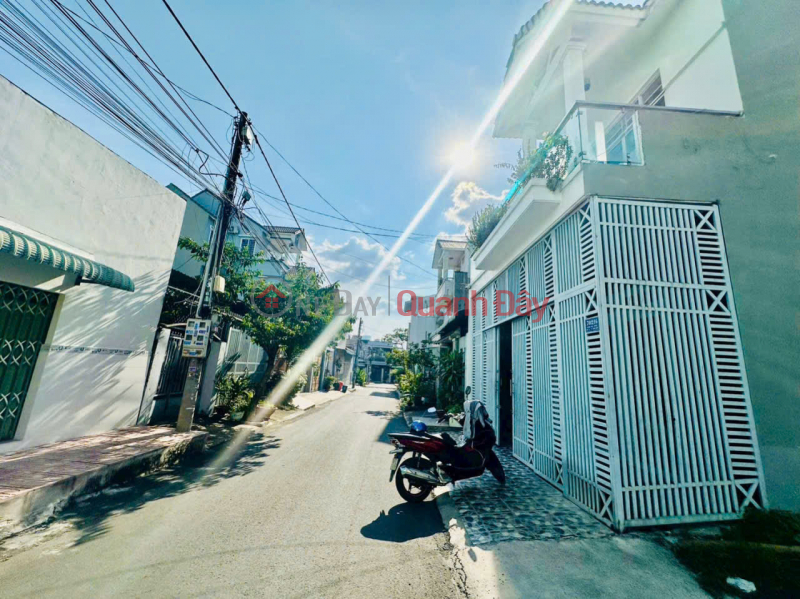 đ 4.7 Billion, Super cheap beautiful house for sale, 1 floor, 1 storey, area 6x17m, 6m wide asphalt road, near Hospital for only 4.7 billion