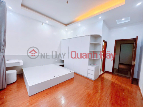 FOR SALE: HOUSE ON PHAM VAN DONG STREET, BAC TU LIEM, 40M, JUST OVER 7 BILLION, HOUSE NEXT TO THE STREET. _0