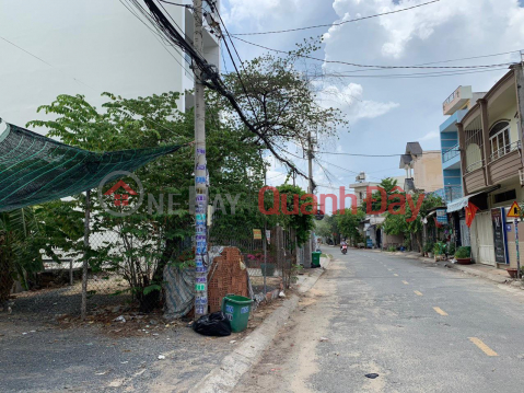 BEAUTIFUL LAND - GOOD PRICE Owner needs to sell land frontage on Ap Dong 4 street, Thoi Tam Thon commune, Hoc Mon _0