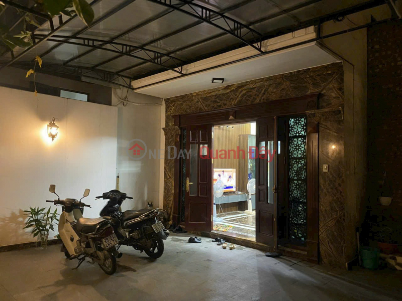 Property Search Vietnam | OneDay | Residential | Sales Listings | 89m², 5-storey house with luxurious interior. There is a private yard for cars and an independent house.