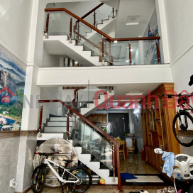 HOUSE FOR SALE PHAM VAN BACH, WARD 15, TAN BINH DISTRICT, EARTH OF ALLEY, TRUCK ALley, HIGH RISE BUILDING AREA, QUIET, PARKING CARS _0