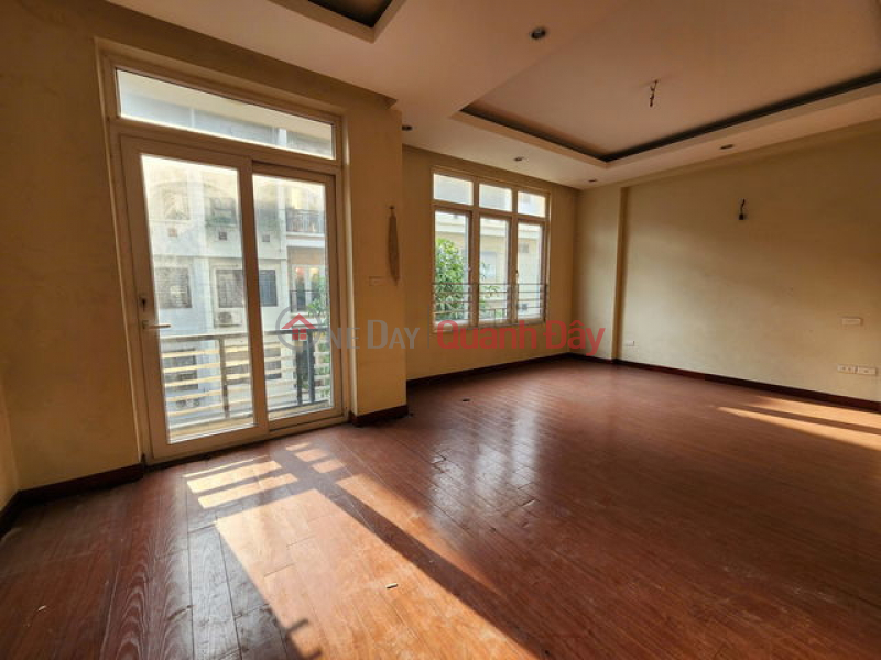 đ 21 Billion | HOUSE FOR SALE ON ALLEY FRONT OF CARS AND SIDEWALK FOR BUSINESS Thuong Thanh - Long Bien, 112m2, X 6 floors, 21 billion.