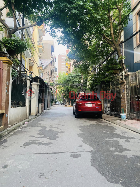 Plot for cars to avoid, business, Tran Quoc Hoan, Cau Giay, corner lot, 80m2, frontage 6m, slightly over 19 billion. Sales Listings