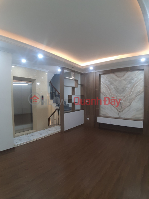 Selling Ngoc Khanh townhouse - Ba Dinh, 6 floors, elevator, wide, airy alley, 30m for cars to avoid. _0
