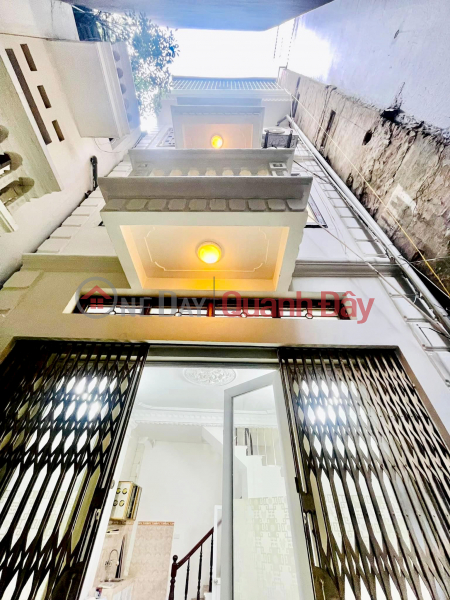 Kham Thien market townhouse 30m2, 4 floors, price 2.95 billion Sales Listings