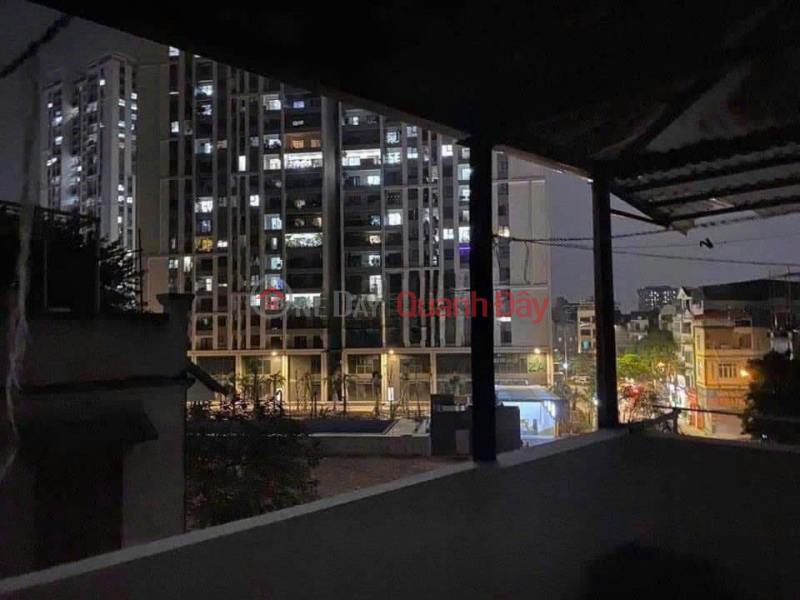 House for rent in Mai Dong, 45m2, 4 bedrooms, car parking at the door, near Time, 14 million - for family, small business, office, group Rental Listings