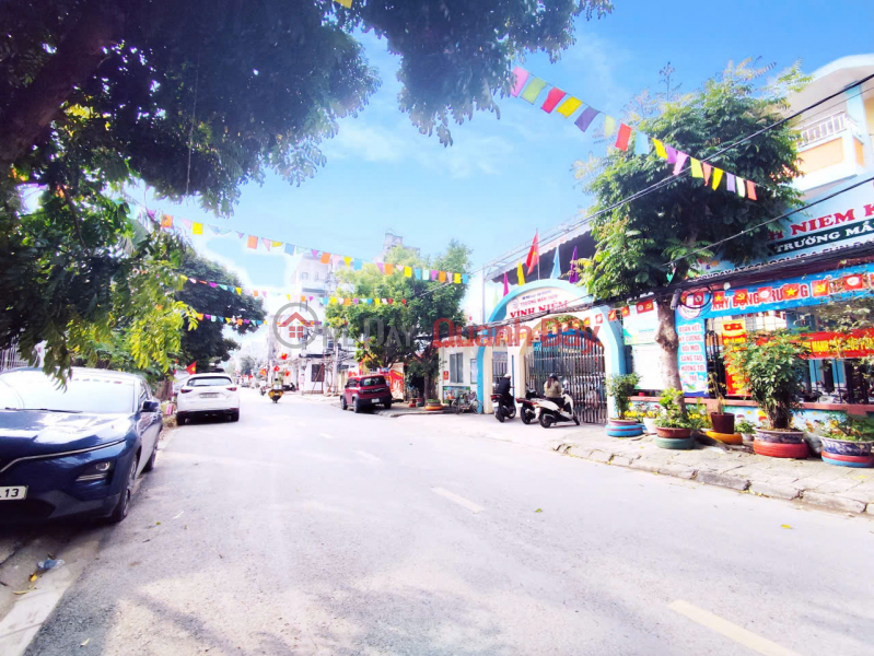 Bán đất mặt đường Khúc Thừa Dụ 2 - 70m - ngang 4.5m - Giá chỉ 5.92 tỉ Niêm yết bán