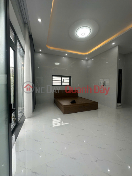 | Please Select | Residential Sales Listings | đ 1.95 Billion