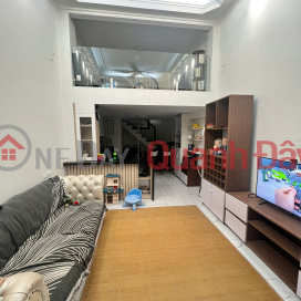 House for rent in lane 49 Lang Yen, 33m2 x 4 floors, 4 bedrooms, 15 million _0