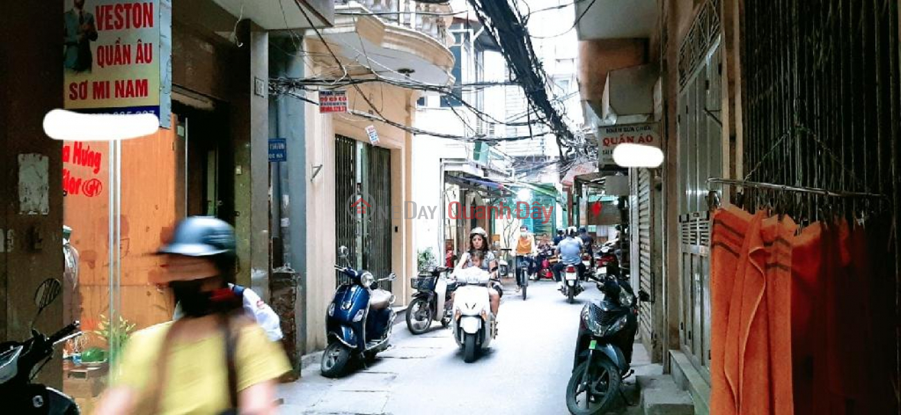 BEAUTIFUL HOUSE FOR SALE IN LANE 158 NGOC HA - GOOD FENG SHUI - COMFORTABLE FOR LIVING AND BUSINESS - GOOD INTELLIGENCE AND SECURITY - TRAFFIC Sales Listings