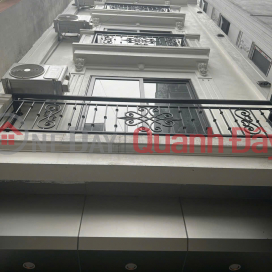 New house for rent for business in lane 272 Dinh Cong, 35m² x 5 floors, 3 bedrooms, 14 million _0