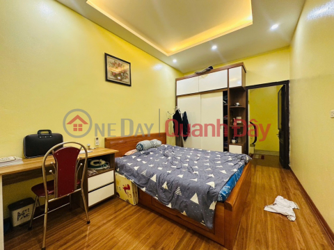 Cẩm Văn 30m 5 tầng chỉ 6,8 tỷ, siêu tiện ích, đủ công năng _0