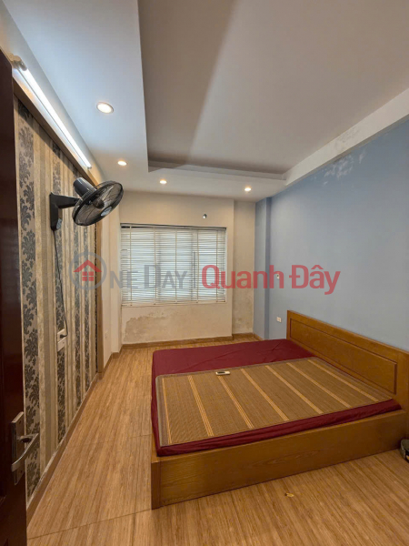 Cho thuê nhà nguyên căn ngõ 42 Thịnh Liệt, 40m² x 5 tầng, 3 ngủ, 3 WC.12 triệu. | Việt Nam Cho thuê | đ 12 triệu/ tháng