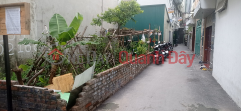 Land for sale in Phu Dien, Cau Dien, corner lot 60m2, rural alley near the street, 3 sides open 4 billion, good investment _0