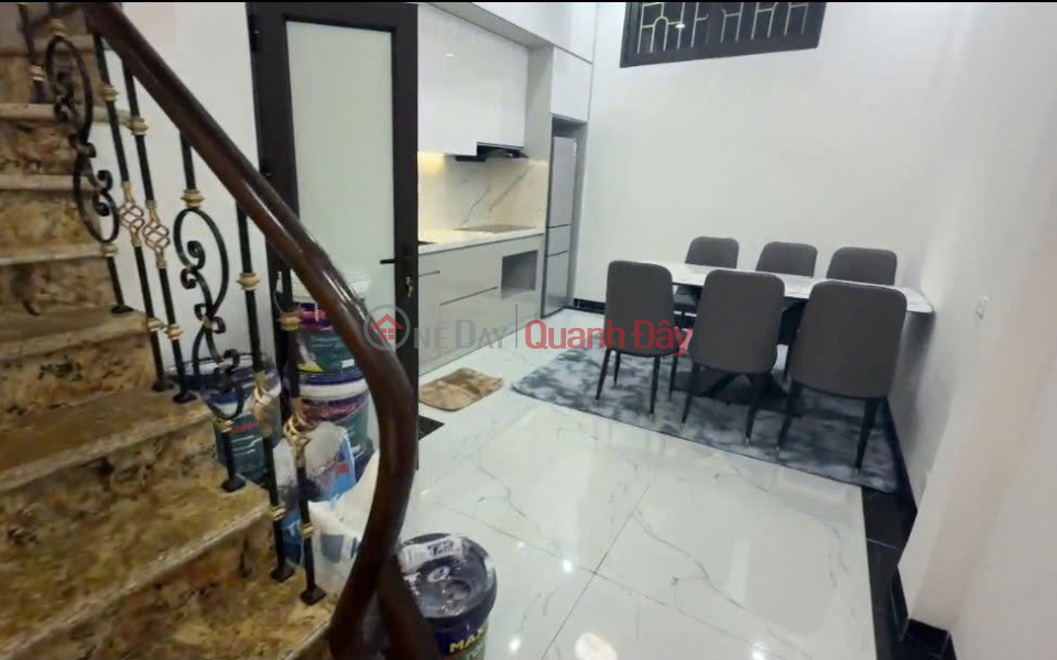 Làm ơn chọn, Nhà ở | Niêm yết bán đ 15,6 tỷ