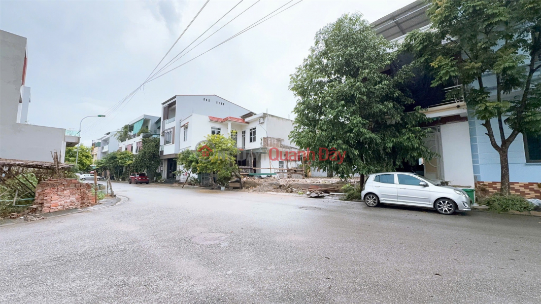 HOT HOT - OWNER URGENTLY SELLS LAND LOT WITH 2 FRONTAGES - AN HOACH URBAN AREA, NEAR NOBEL SCHOOL in Thanh Hoa Sales Listings