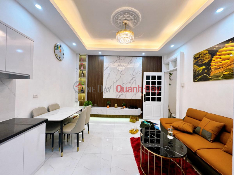 VU TRONG PHUNG - THANH XUAN - FLOOR OPEN - FULL FURNITURE - BEAUTIFUL HOUSE, READY TO MOVE IN - OVER 7 BILLION Sales Listings