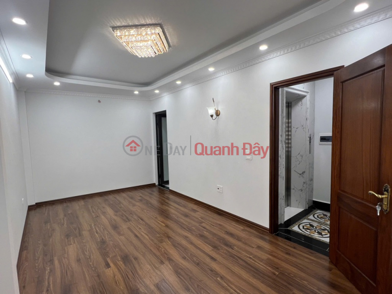 TOWNHOUSE FOR SALE, 10M STREET FRONTAGE, ELEVATOR, AREA 36M2, 8.9 BILLION | Vietnam Sales, đ 8.9 Billion