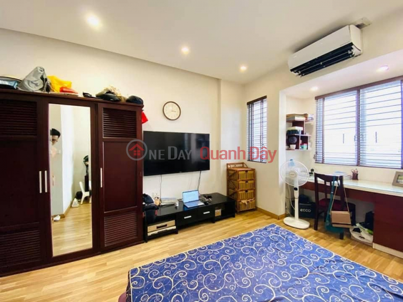 Nam Dong house for sale 41m2 x 5 floors very close to the street, big alley, selling price 4.4 billion VND Sales Listings